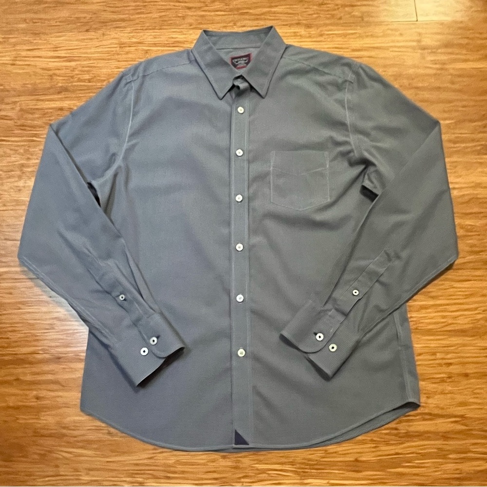 UNTUCKit “Macasin” Slim Fit Wrinkle-Free Button-Down Shirt – micro check– Medium